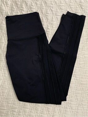 Rare Lululemon High-Waist Full Length Black Mesh Side Leggings Size 10